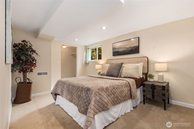 1712 NE 86th, Seattle, WA 98115