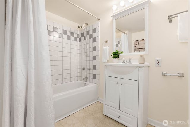 1712 NE 86th, Seattle, WA 98115