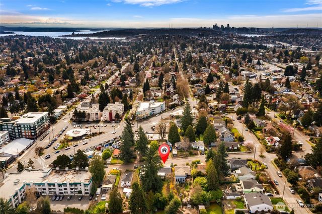 1712 NE 86th, Seattle, WA 98115