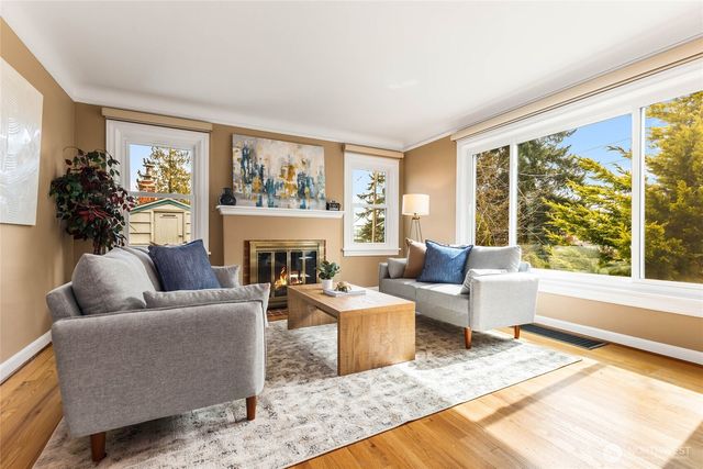 1712 NE 86th, Seattle, WA 98115