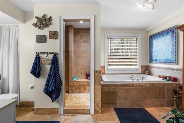 11 Valleyside Ct, Dallas, GA 30157