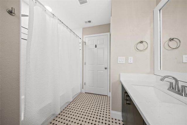 13401 POINTE COURT, Orlando, FL 32828