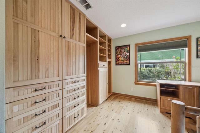 30904 DEAL DRIVE, Sorrento, FL 32776