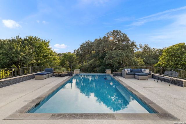 7330 Hovingham, San Antonio, TX 78257
