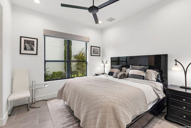 7330 Hovingham, San Antonio, TX 78257