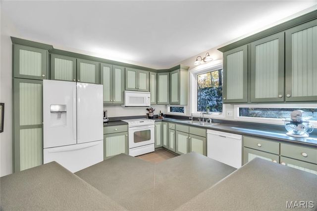 1845 Eagle Nest Drive, Hermann, MO 65041