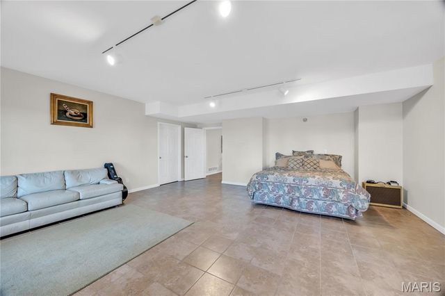 1845 Eagle Nest Drive, Hermann, MO 65041