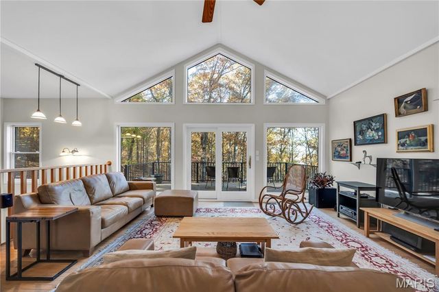 1845 Eagle Nest Drive, Hermann, MO 65041