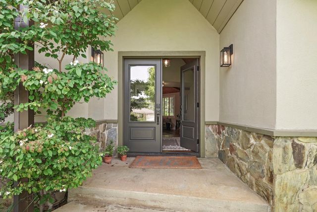 2326 Vista Del Lago Dr, Valley Springs, CA 95252