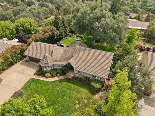 2326 Vista Del Lago Dr, Valley Springs, CA 95252