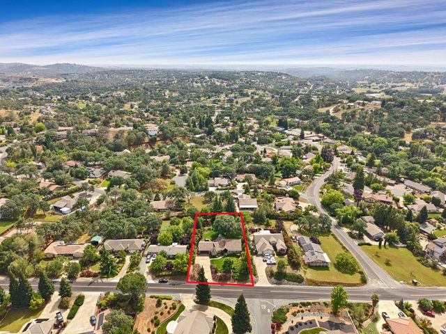 2326 Vista Del Lago Dr, Valley Springs, CA 95252