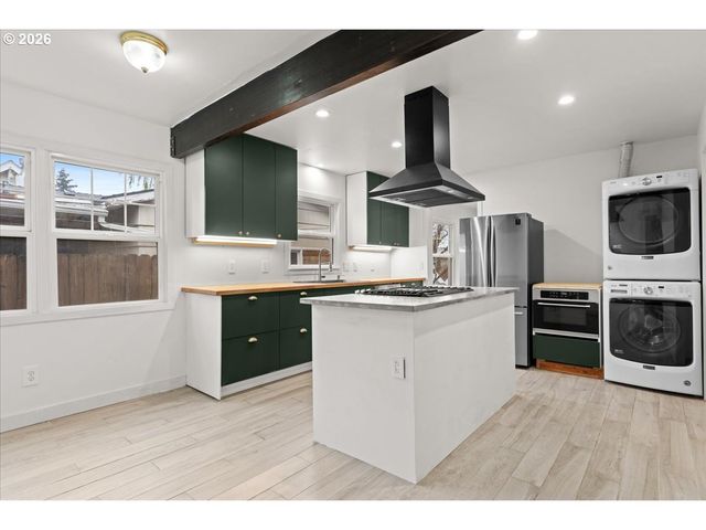 6523 Se 84TH Ave, Portland, OR 97266