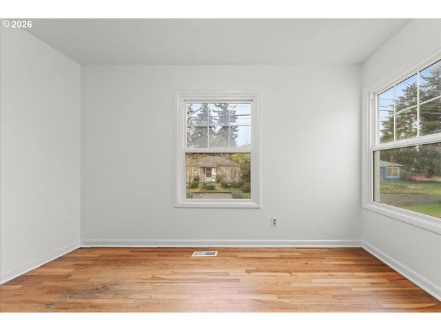 6523 Se 84TH Ave, Portland, OR 97266