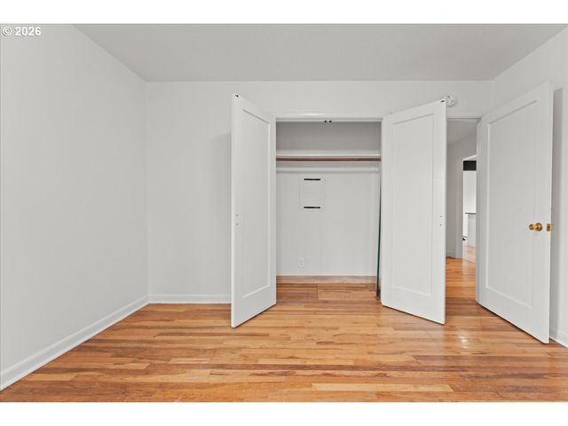 6523 Se 84TH Ave, Portland, OR 97266