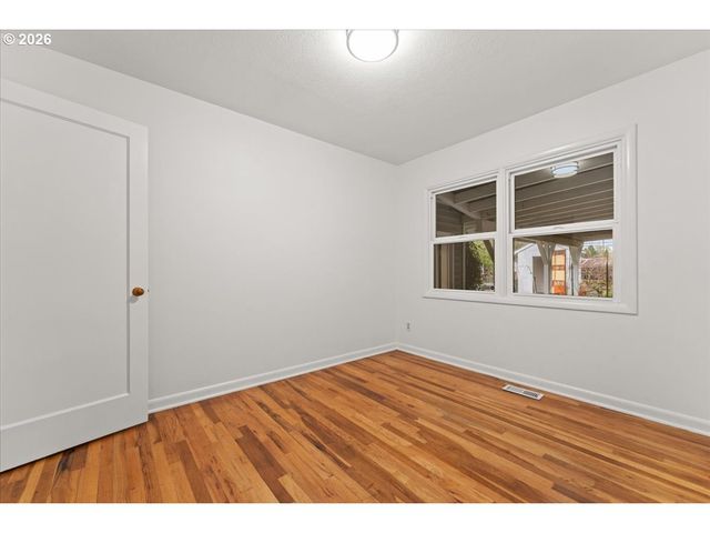 6523 Se 84TH Ave, Portland, OR 97266