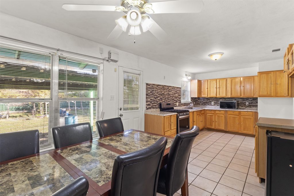 4805 Ira Street, Haltom City, TX 76117 — photo 4