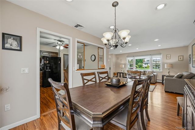 23 Buckingham Place, Washingtonville, NY 10992