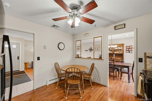 23 Buckingham Place, Washingtonville, NY 10992