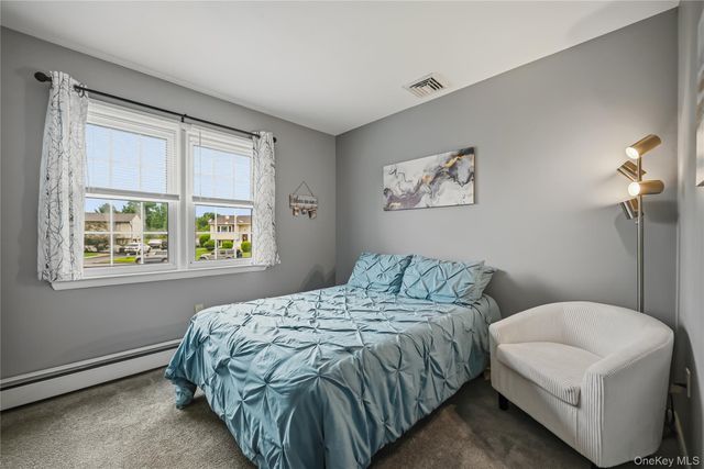23 Buckingham Place, Washingtonville, NY 10992