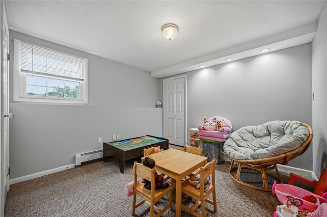 23 Buckingham Place, Washingtonville, NY 10992