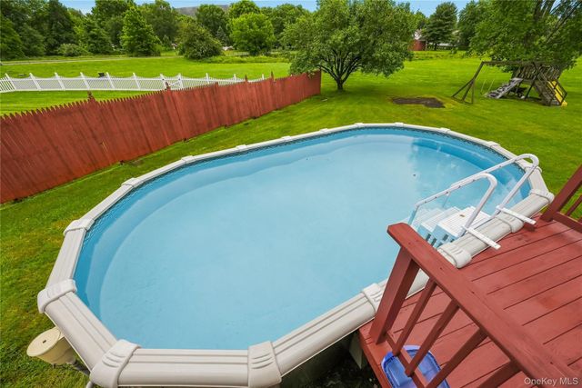 23 Buckingham Place, Washingtonville, NY 10992