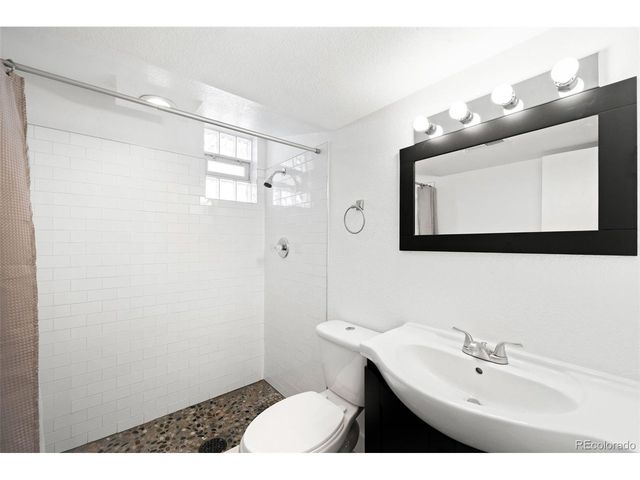 4821 Hooker St, Denver, CO 80221