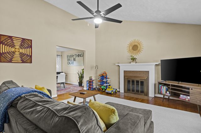 1002 Celia Lane, Lexington, KY 40504