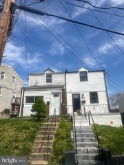 813 51ST ST NE, Washington, DC 20019