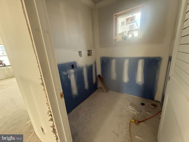 354 W 11TH ST, Ship Bottom, NJ 08008