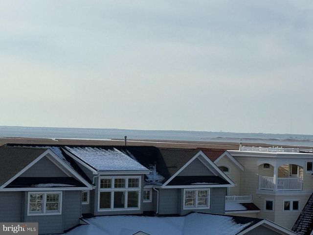 354 W 11TH ST, Ship Bottom, NJ 08008