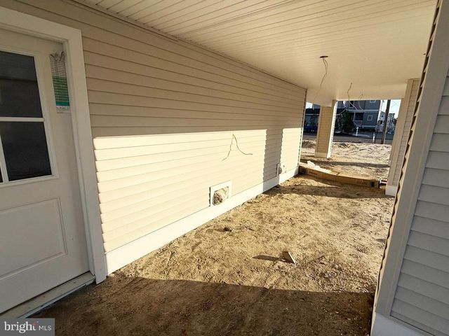 354 W 11TH ST, Ship Bottom, NJ 08008
