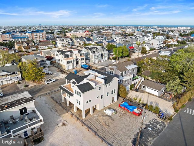 354 W 11TH ST, Ship Bottom, NJ 08008