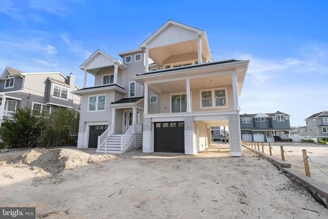 354 W 11TH ST, Ship Bottom, NJ 08008