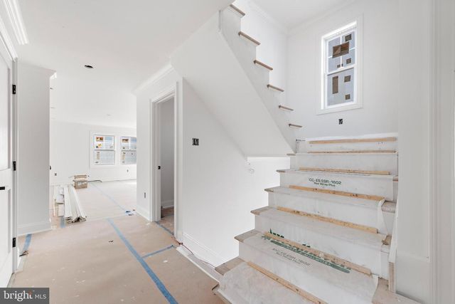 354 W 11TH ST, Ship Bottom, NJ 08008
