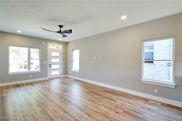 1338 E 345th Street, Eastlake, OH 44095