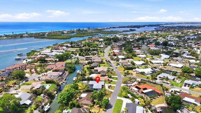 353 S SHORE DRIVE, Osprey, FL 34229