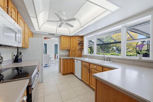 353 S SHORE DRIVE, Osprey, FL 34229