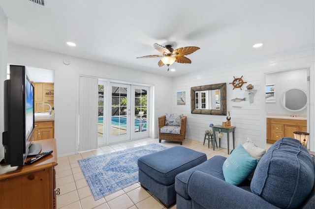 353 S SHORE DRIVE, Osprey, FL 34229