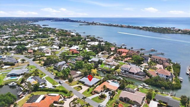 353 S SHORE DRIVE, Osprey, FL 34229