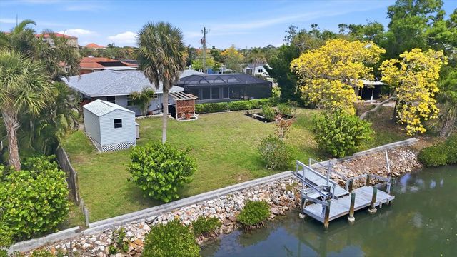 353 S SHORE DRIVE, Osprey, FL 34229