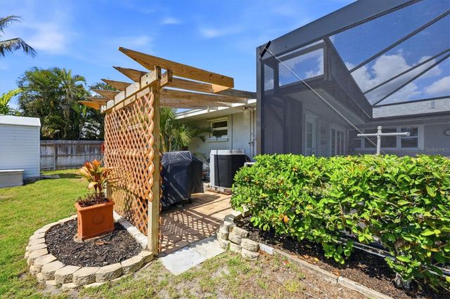 353 S SHORE DRIVE, Osprey, FL 34229