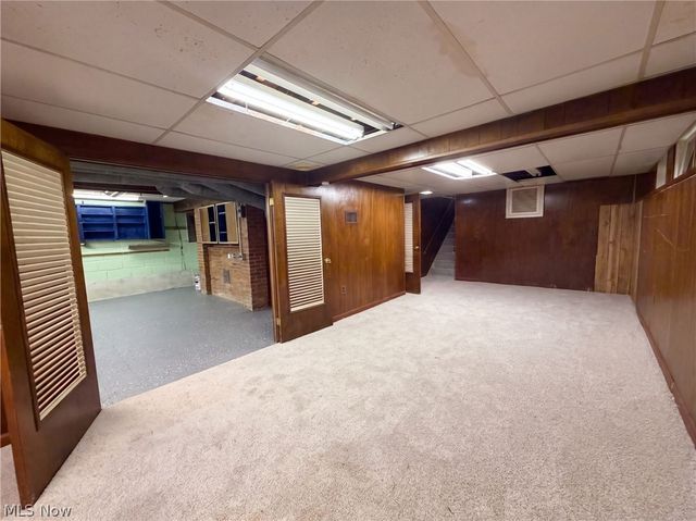29352 Waldensa Avenue, Wickliffe, OH 44092