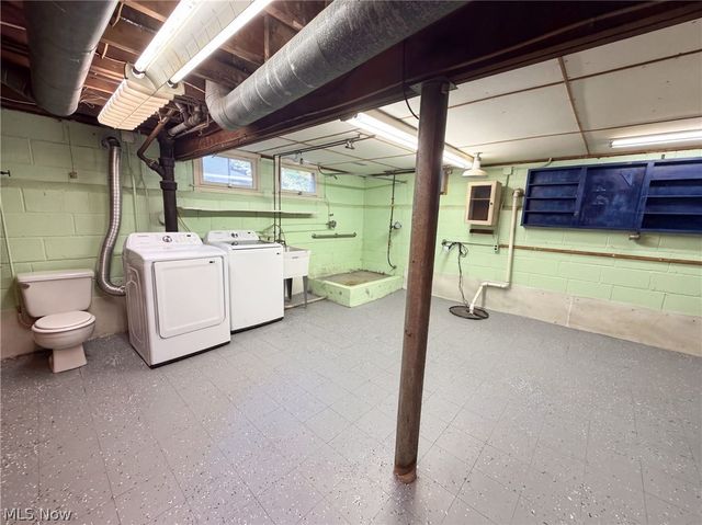 29352 Waldensa Avenue, Wickliffe, OH 44092