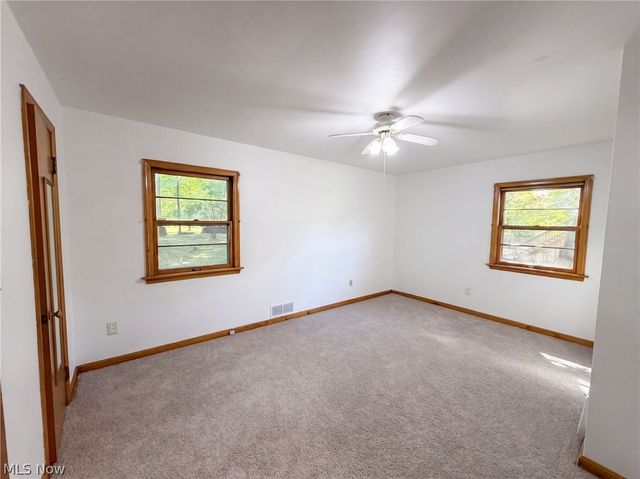 29352 Waldensa Avenue, Wickliffe, OH 44092