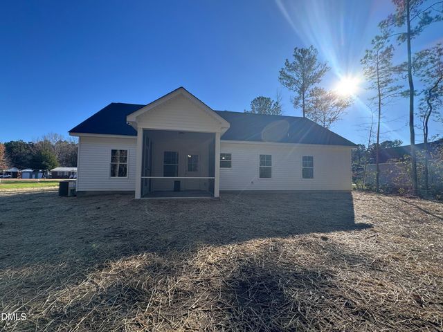 1562 Patterson Road, Kinston, NC 28504