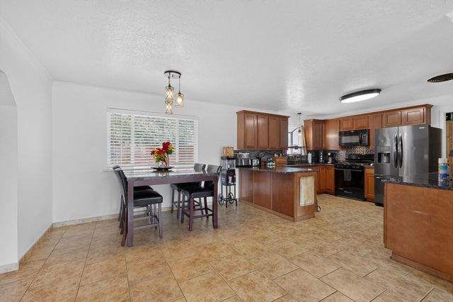 4951 Short Street SW, Los Lunas, NM 87031