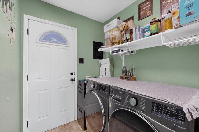 4951 Short Street SW, Los Lunas, NM 87031