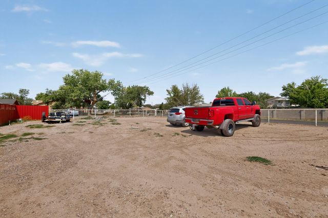 4951 Short Street SW, Los Lunas, NM 87031