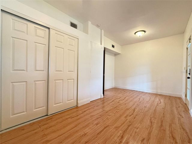 7002 SHAMROCK ROAD S, Tampa, FL 33616