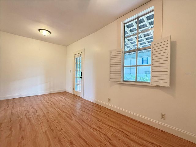 7002 SHAMROCK ROAD S, Tampa, FL 33616